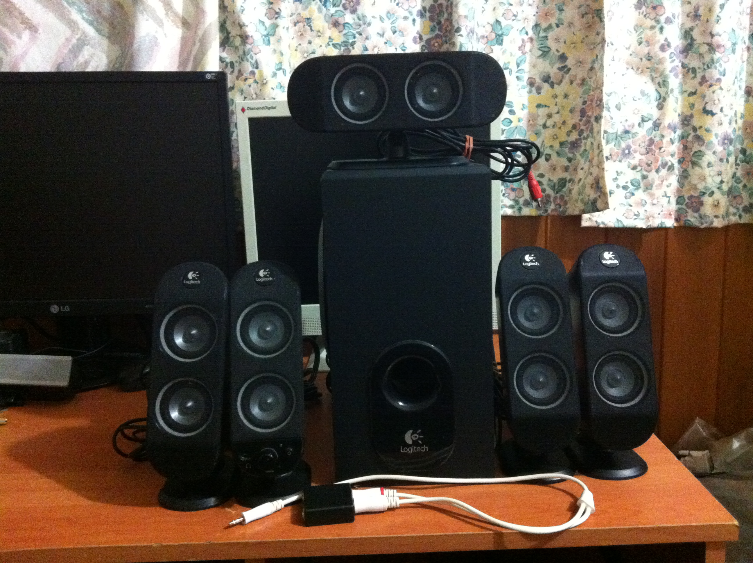 ��ɾ����������