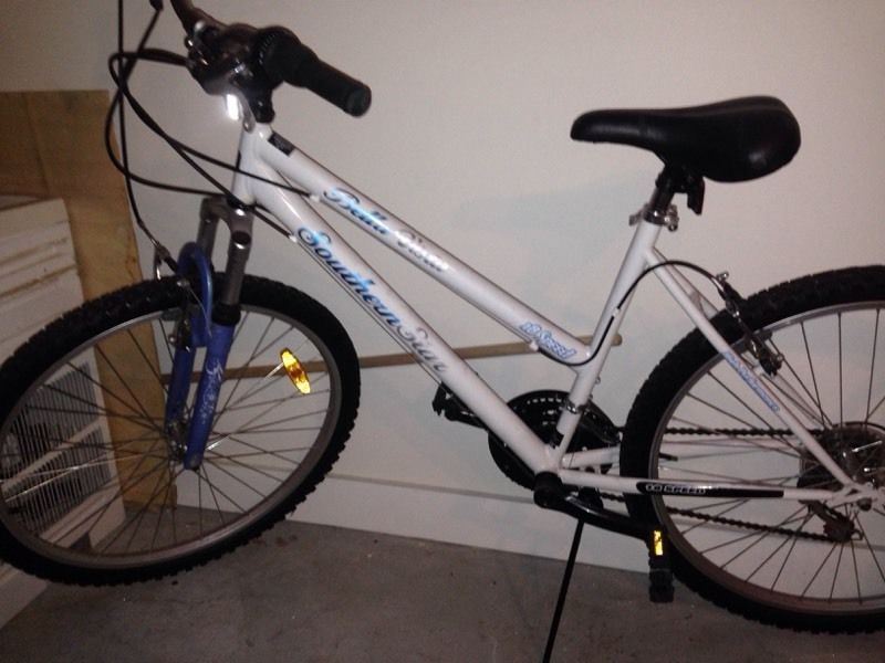 ����ɽ�����г�