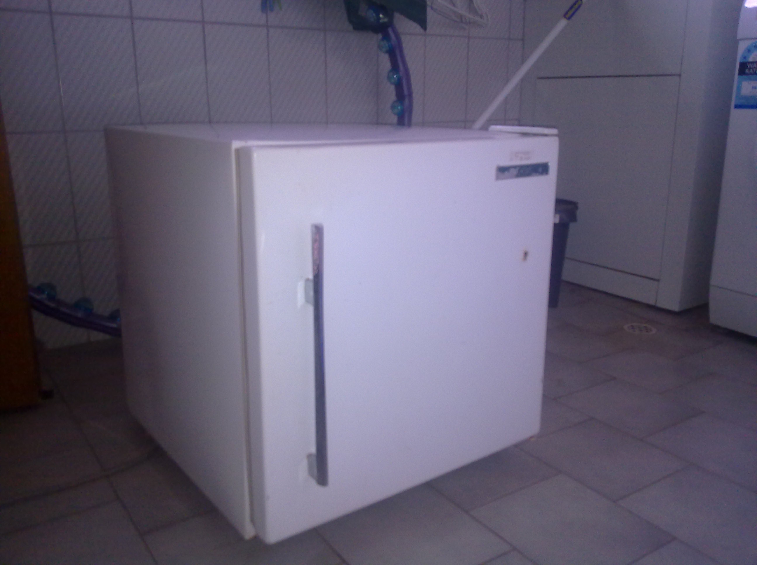 ��̨С���䣨bar firdge��