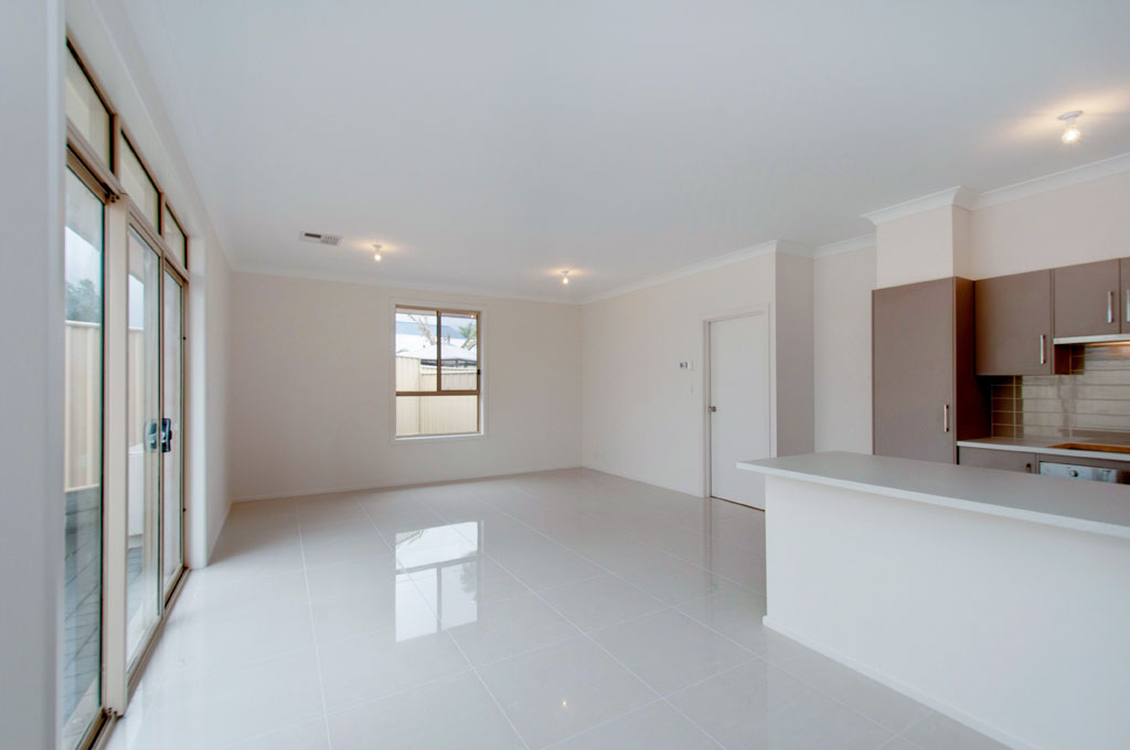 Photo_16_Medium Res JPG 1024px Wide_238451SEEITNOW_2AA62634D.jpg